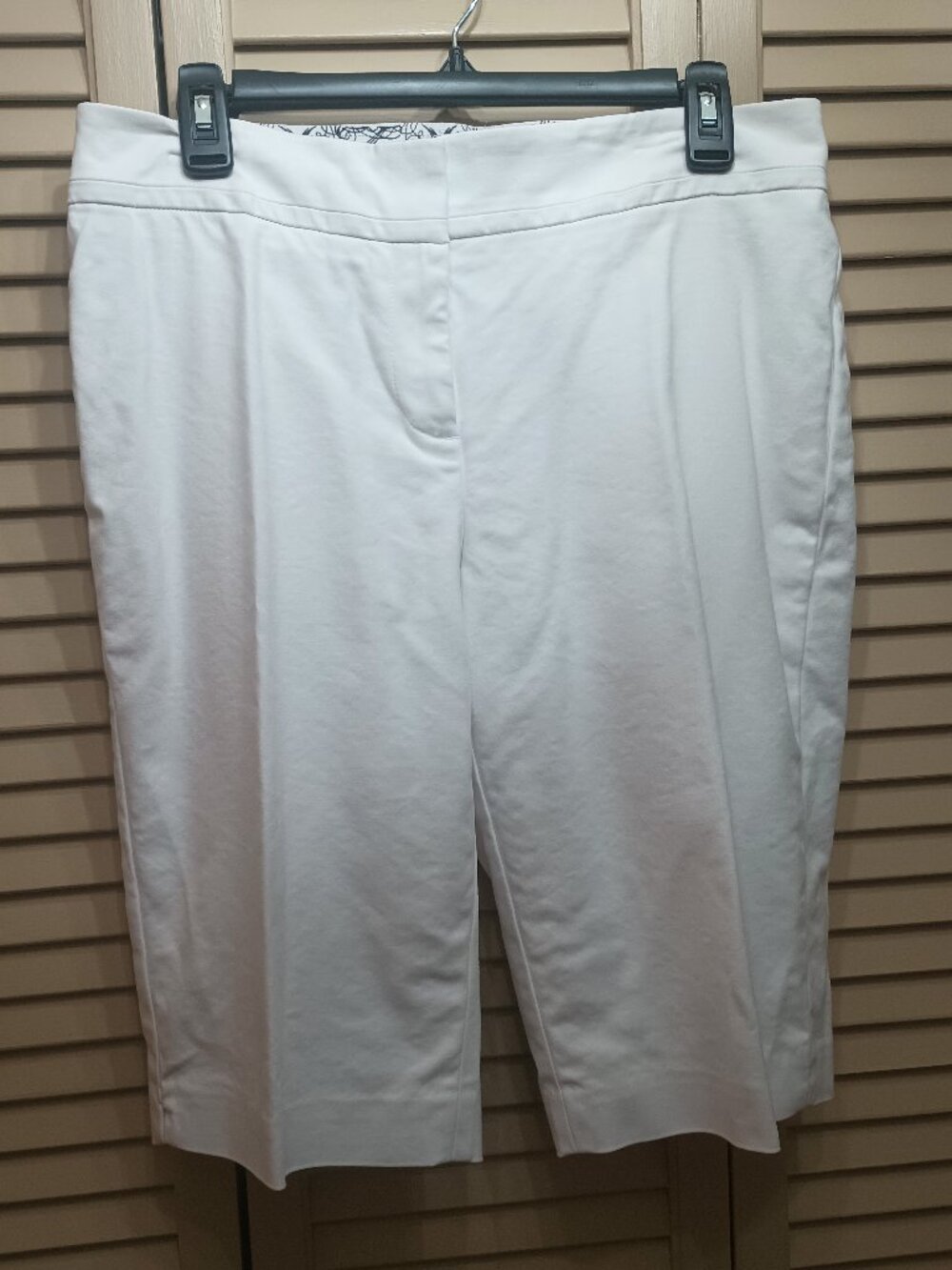 Peter Nygard White Bermuda Shorts Sz 10